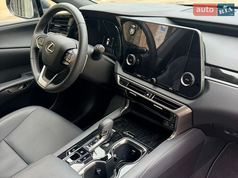 Внедорожник / Кроссовер Lexus RX 2025 в Ивано-Франковске