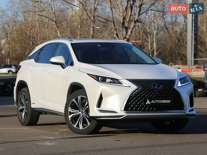 Lexus RX 2021