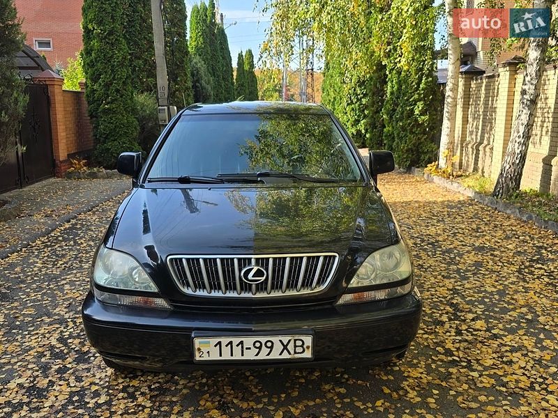 Внедорожник / Кроссовер Lexus RX 2001 в Харькове