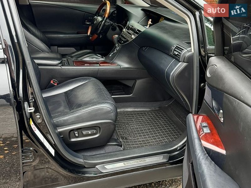 Внедорожник / Кроссовер Lexus RX 2010 в Днепре