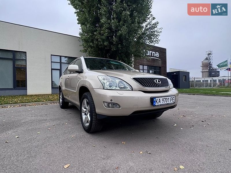 Внедорожник / Кроссовер Lexus RX 2004 в Чубинском