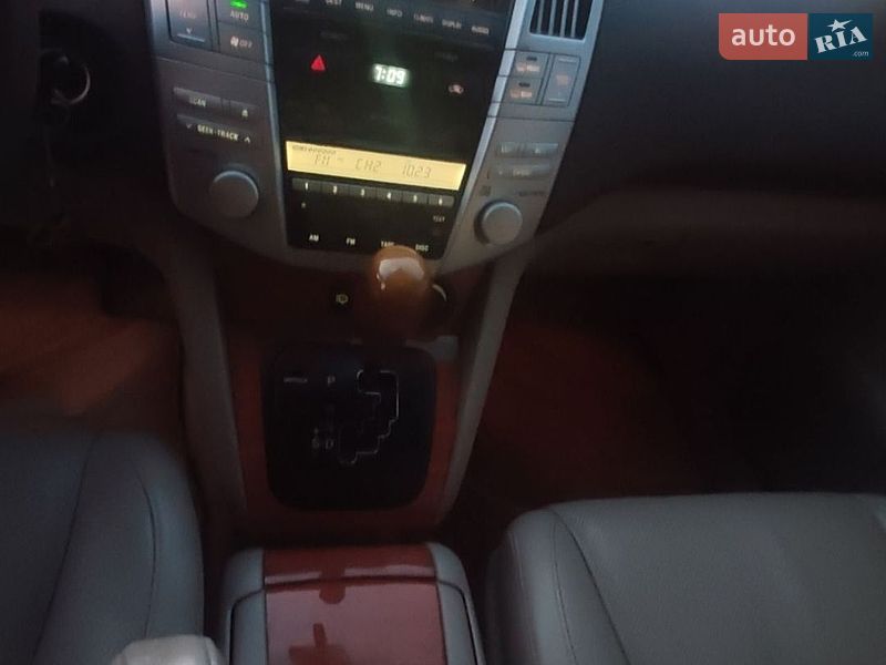 Позашляховик / Кросовер Lexus RX 2007 в Тернополі