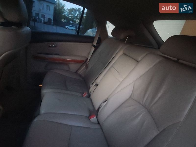Позашляховик / Кросовер Lexus RX 2007 в Тернополі