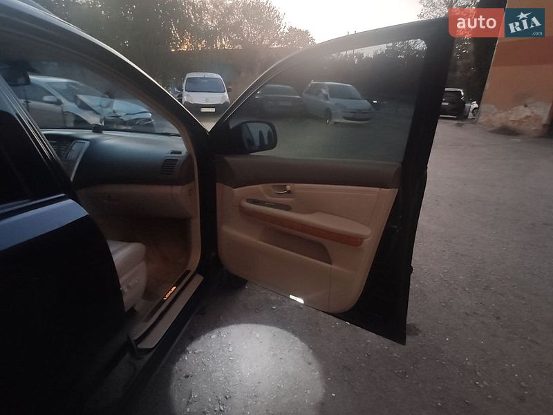 Позашляховик / Кросовер Lexus RX 2007 в Тернополі