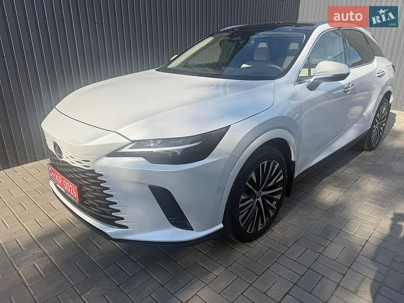 Lexus RX 2025
