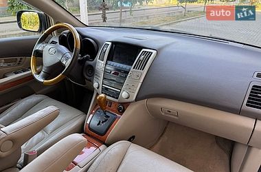Внедорожник / Кроссовер Lexus RX 2005 в Сарате