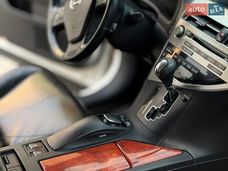 Внедорожник / Кроссовер Lexus RX 2010 в Чернигове