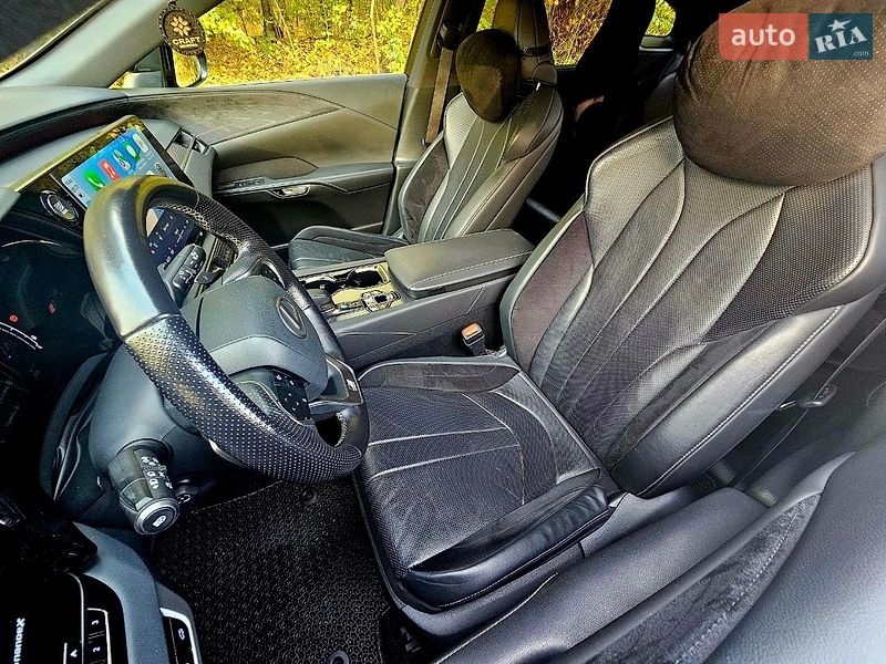 Внедорожник / Кроссовер Lexus RX 2022 в Киеве