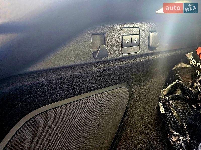 Внедорожник / Кроссовер Lexus RX 2022 в Киеве