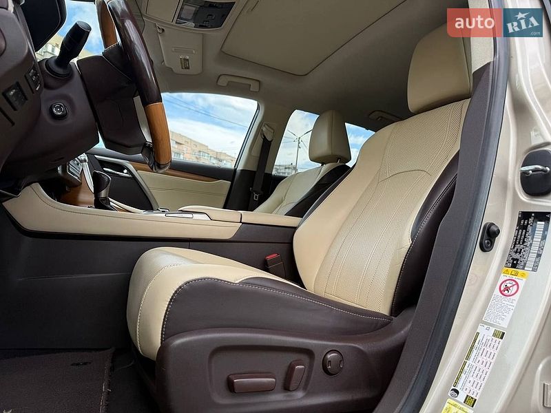 Позашляховик / Кросовер Lexus RX 2019 в Києві