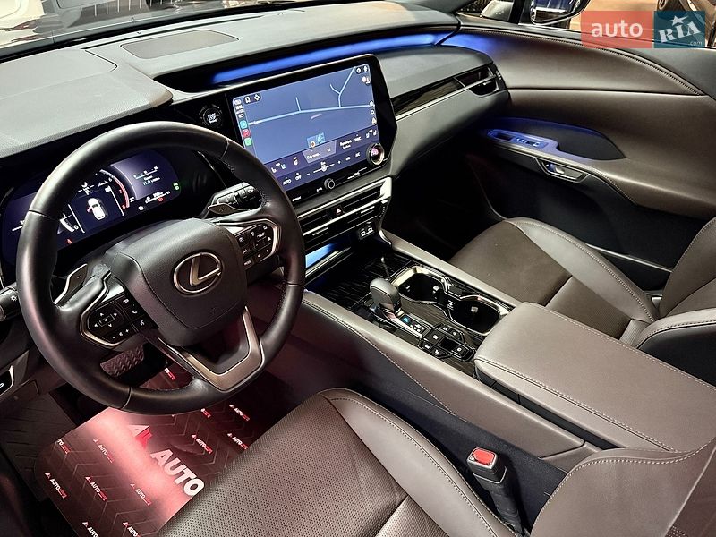 Внедорожник / Кроссовер Lexus RX 2025 в Львове