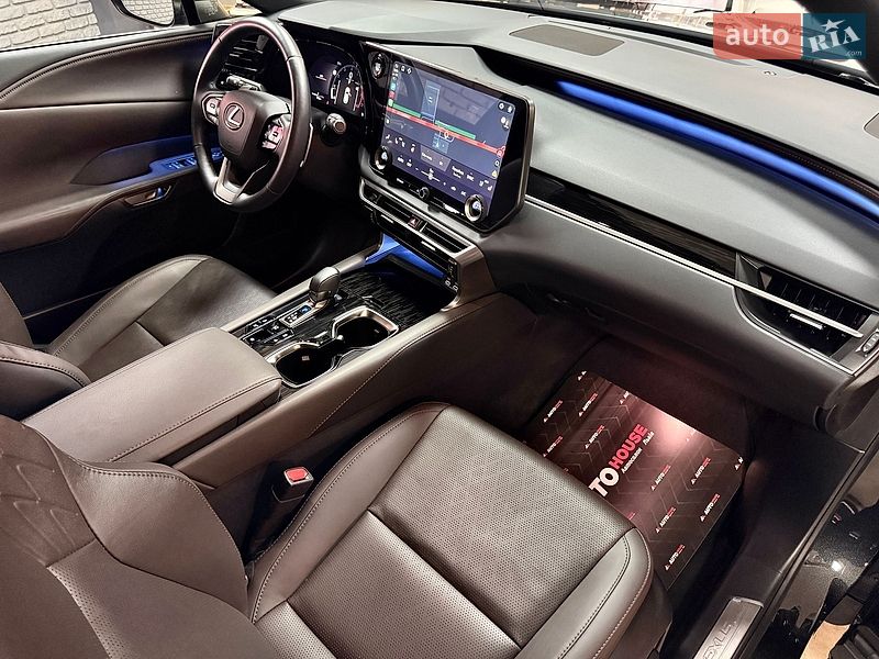 Внедорожник / Кроссовер Lexus RX 2025 в Львове