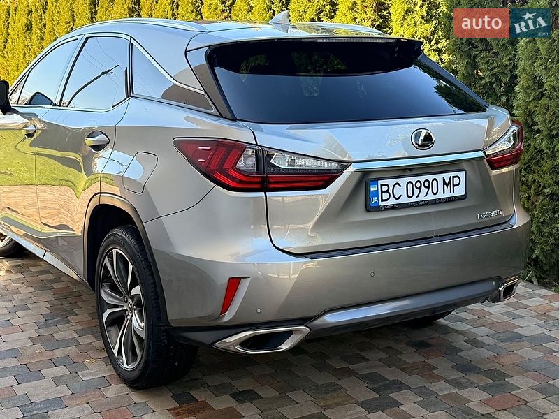 Позашляховик / Кросовер Lexus RX 2017 в Львові