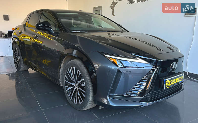 Lexus RZ 2023