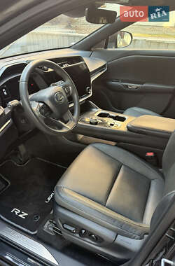 Внедорожник / Кроссовер Lexus RZ 2023 в 