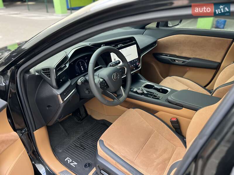 Внедорожник / Кроссовер Lexus RZ 2023 в Киеве