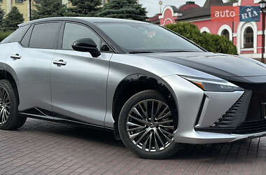 Позашляховик / Кросовер Lexus RZ 2023 в 
