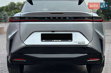 Позашляховик / Кросовер Lexus RZ 2023 в 