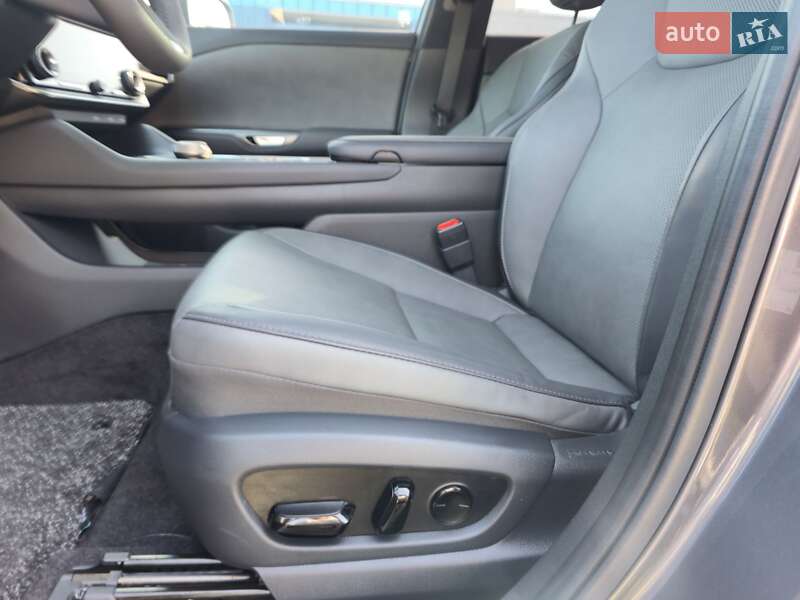 Позашляховик / Кросовер Lexus RZ 2023 в Одесі