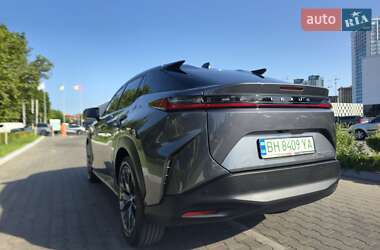 Внедорожник / Кроссовер Lexus RZ 2023 в 