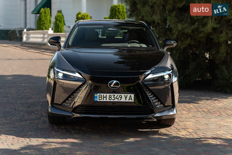 Lexus RZ 2024