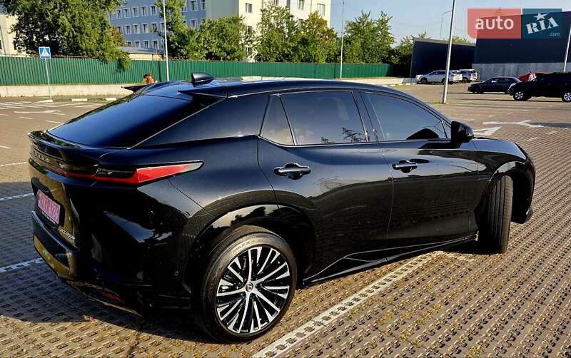 Внедорожник / Кроссовер Lexus RZ 2023 в Киеве