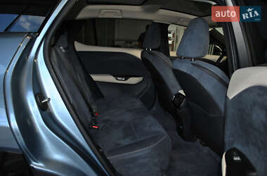Внедорожник / Кроссовер Lexus RZ 2023 в 