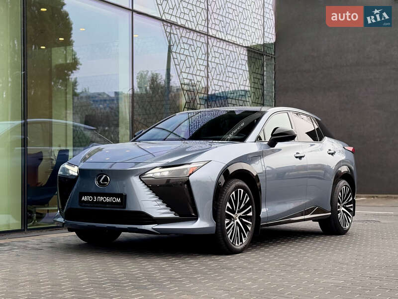 Lexus RZ 2024