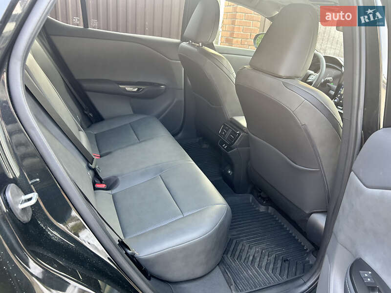 Позашляховик / Кросовер Lexus RZ 2024 в Львові фото 19 Позашляховик / Кросовер Lexus RZ 2024 в Львові