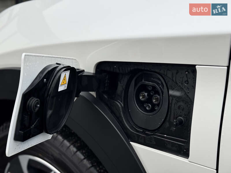 Внедорожник / Кроссовер Lexus RZ 2023 в Киеве фото 33 Внедорожник / Кроссовер Lexus RZ 2023 в Киеве