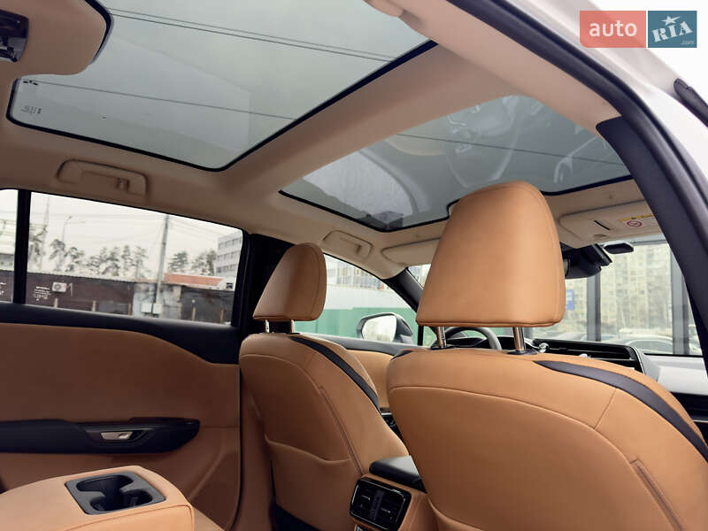 Внедорожник / Кроссовер Lexus RZ 2023 в Киеве фото 52 Внедорожник / Кроссовер Lexus RZ 2023 в Киеве