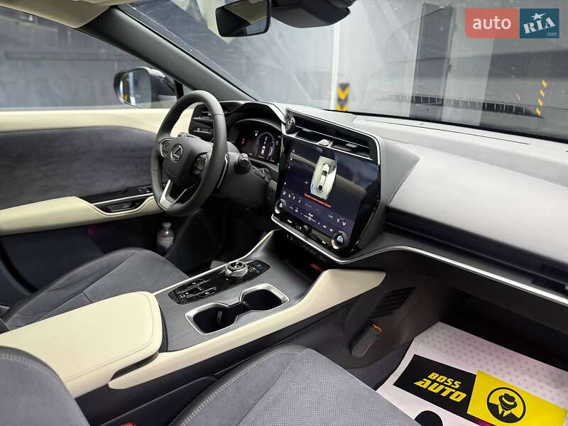 Внедорожник / Кроссовер Lexus RZ 2024 в Черновцах