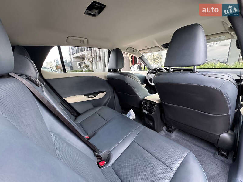 Позашляховик / Кросовер Lexus RZ 2024 в Стрию