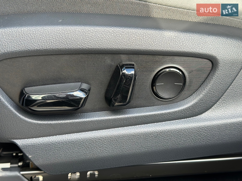 Позашляховик / Кросовер Lexus RZ 2024 в Києві