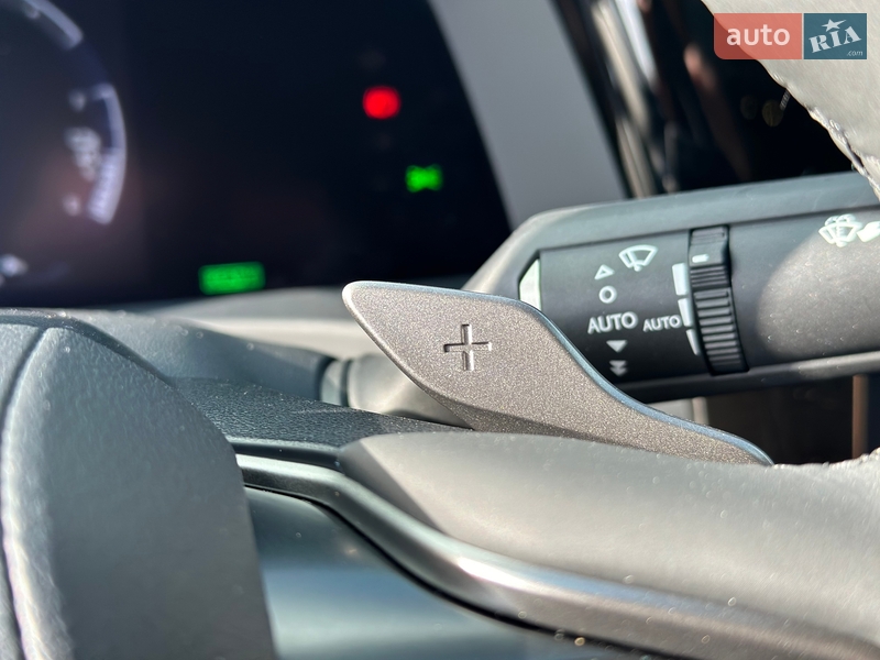 Позашляховик / Кросовер Lexus RZ 2024 в Києві