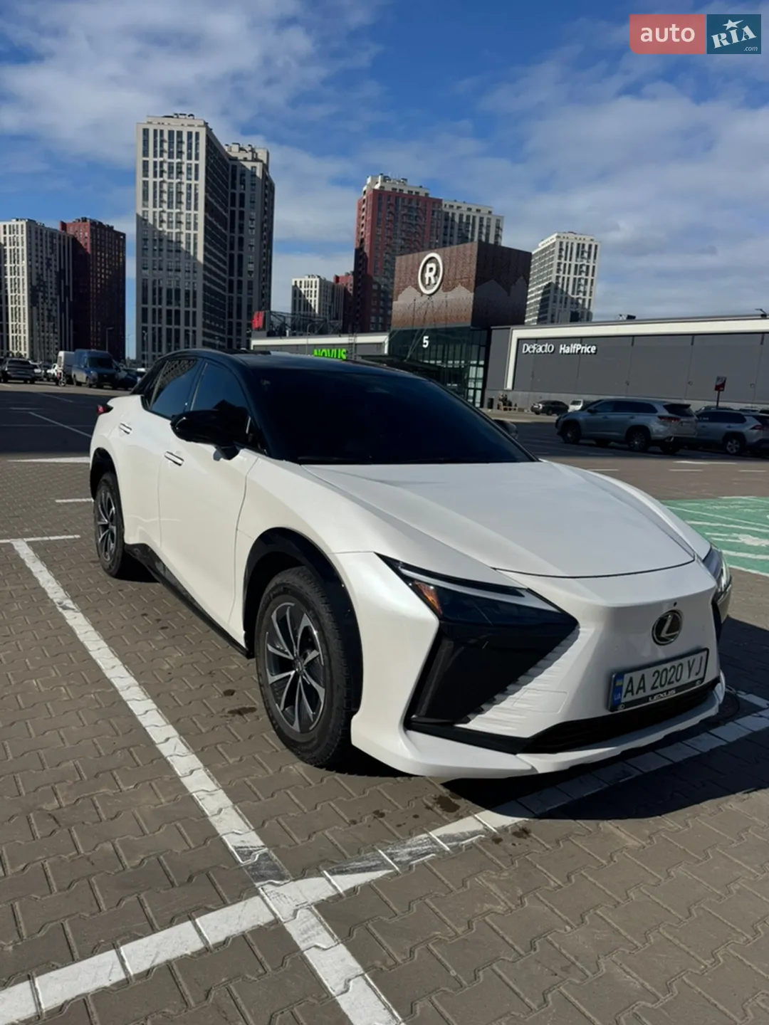 2023 Lexus RZ - мініатюра 3