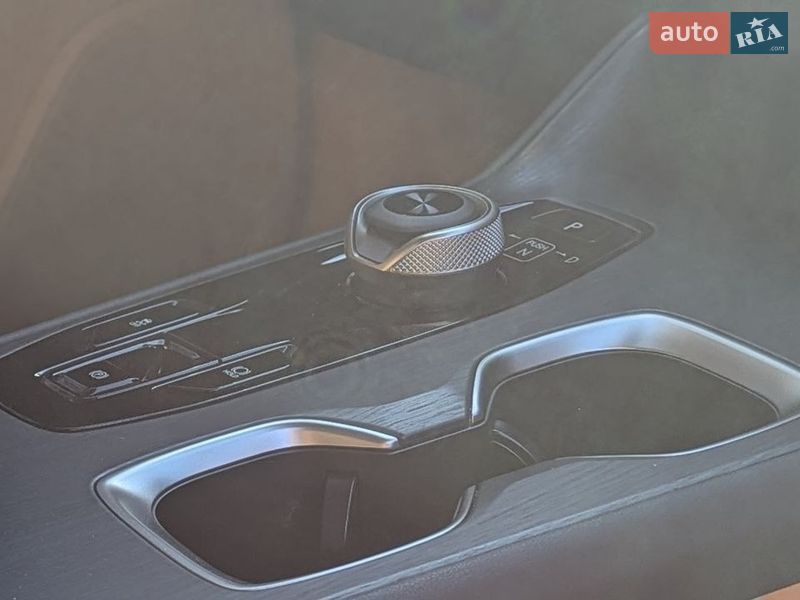 Внедорожник / Кроссовер Lexus RZ 2023 в Киеве фото 27 Внедорожник / Кроссовер Lexus RZ 2023 в Киеве