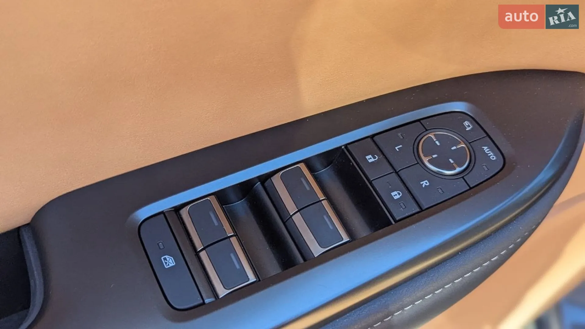 2023 Lexus RZ - мініатюра 41