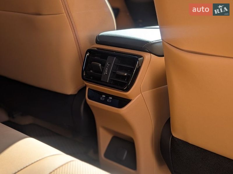 Внедорожник / Кроссовер Lexus RZ 2023 в Киеве фото 51 Внедорожник / Кроссовер Lexus RZ 2023 в Киеве
