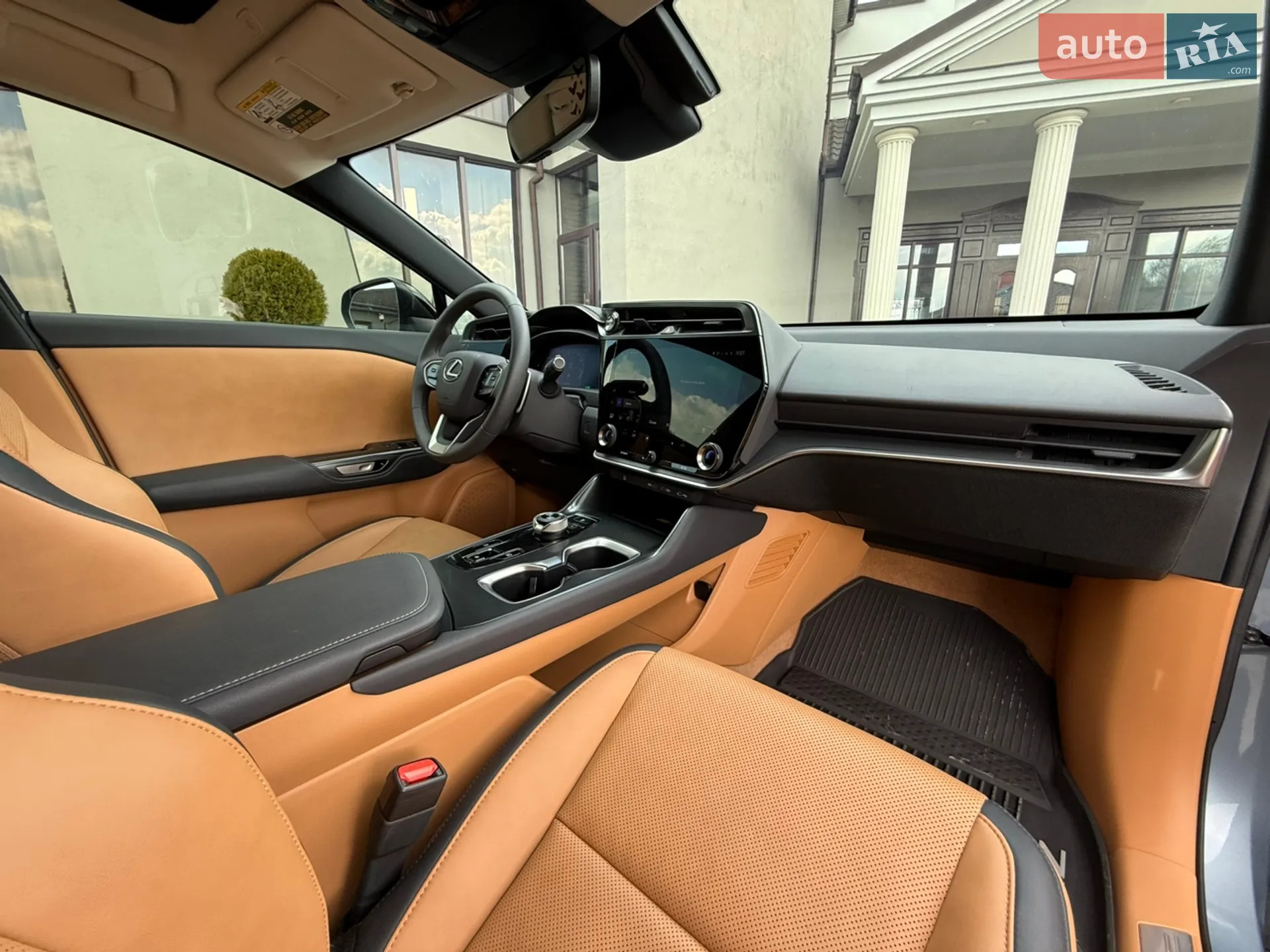 2024 Lexus RZ - мініатюра 33