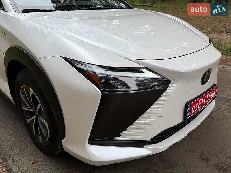 Внедорожник / Кроссовер Lexus RZ 2024 в Киеве