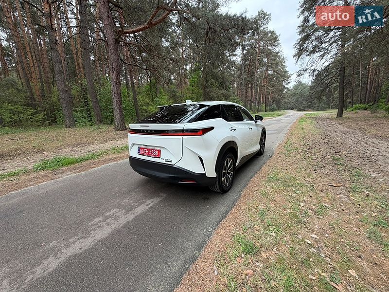 Внедорожник / Кроссовер Lexus RZ 2024 в Киеве