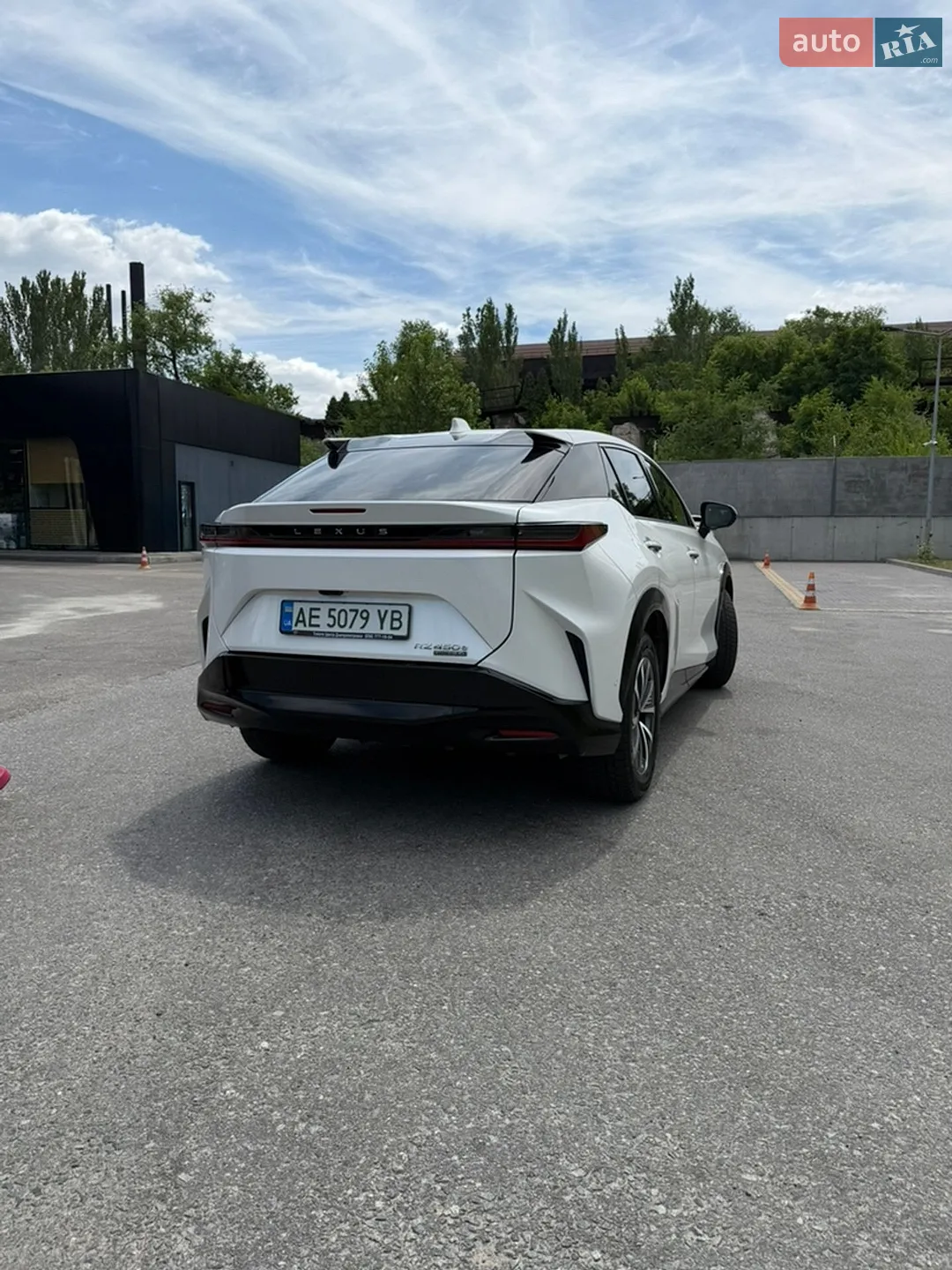 2023 Lexus RZ - мініатюра 4