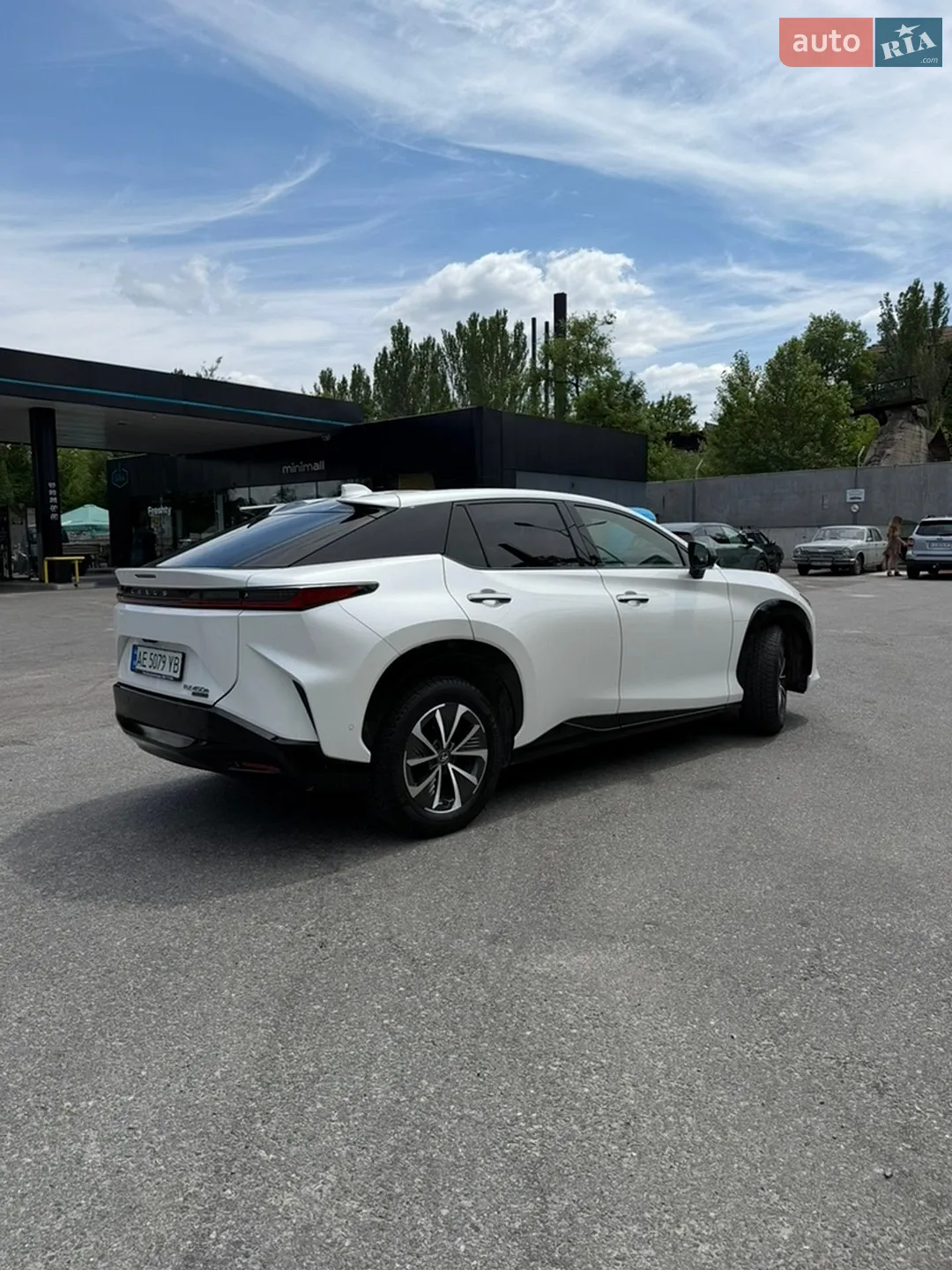 2023 Lexus RZ - мініатюра 5