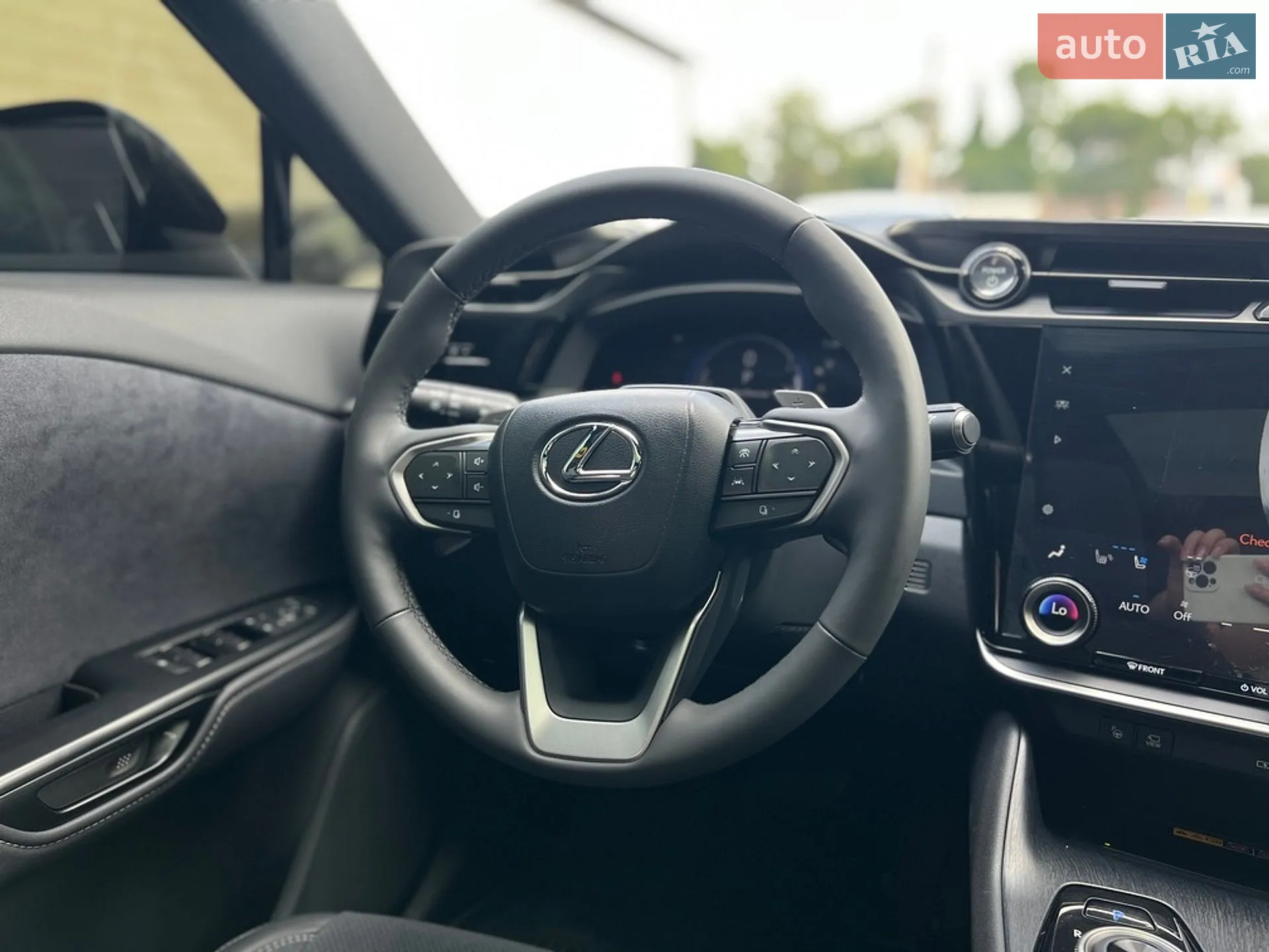 2023 Lexus RZ - мініатюра 24