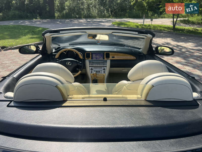 Кабриолет Lexus SC 2004 в Житомире