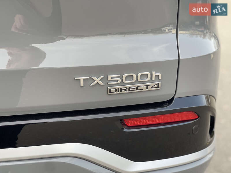 Внедорожник / Кроссовер Lexus TX 2024 в Киеве