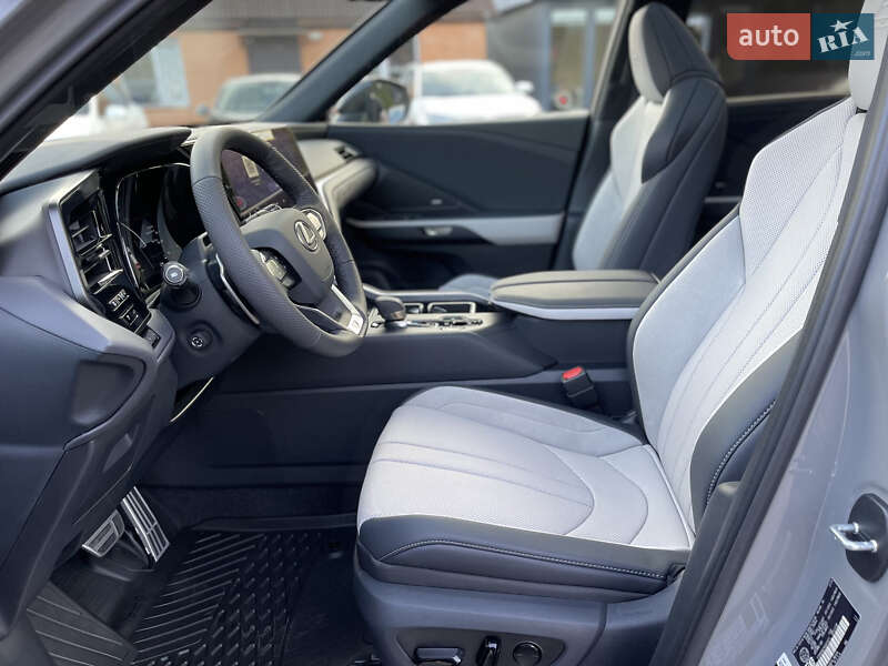 Внедорожник / Кроссовер Lexus TX 2024 в Киеве