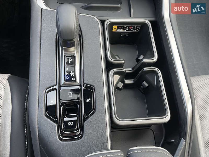 Внедорожник / Кроссовер Lexus TX 2024 в Киеве