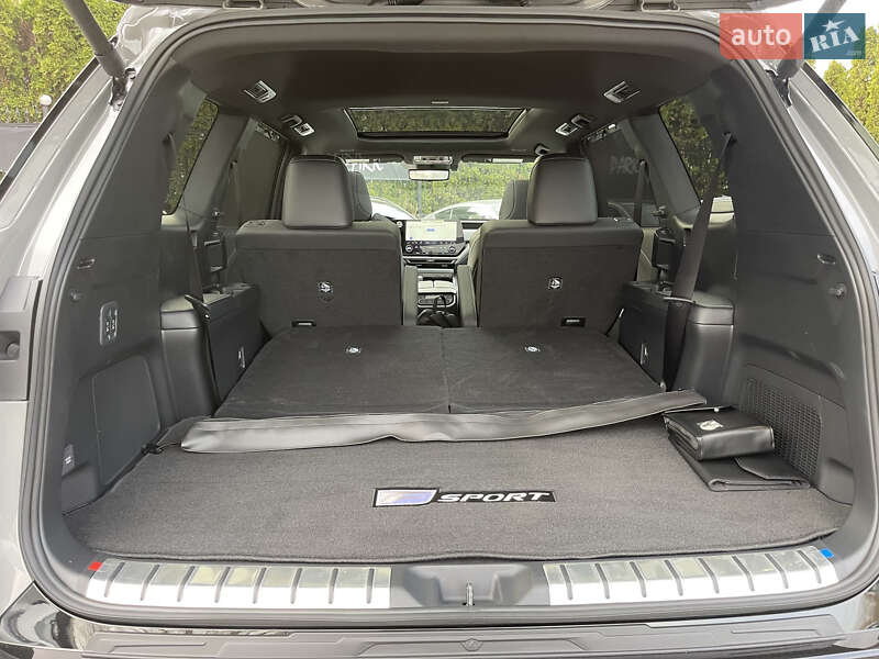 Внедорожник / Кроссовер Lexus TX 2024 в Киеве